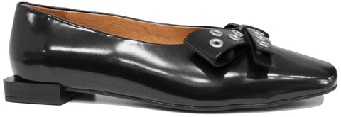 scarpe donna di tendenza ballerine nere lucide eleganti a punta quadrata in vera pelle con fiocco e occhielli metallici argento marchio angel alarcon 25504 stile casual per ufficio con suola bassa flessibile e tacco quadrato calzature artigianali online comode con negozio a civitanova marche collezione moda spedizioni in tutta Italia pagamento alla consegna