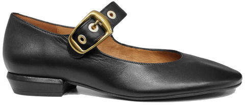 scarpe donna di tendenza ballerine nere  eleganti a punta rotonda grande in vera pelle con cinturino e fibbia dorata marchio angel alarcon 25585 stile casual per ufficio con tacco quadrato basso calzature artigianali online comode con negozio a civitanova marche collezione moda spedizioni in tutta Italia pagamento alla consegna