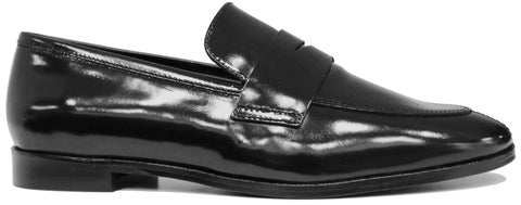 scarpe donna di tendenza mocassini eleganti neri lucidi stile college in vera pelle lucida marchio angel alarcon 25516 stile casual per ufficio con tacco basso e suola flessibile calzature artigianali online comode con negozio a civitanova marche collezione moda spedizioni in tutta Italia pagamento alla consegna