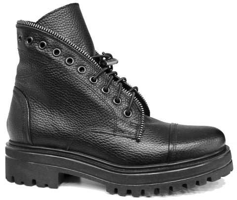 scarpe donna di tendenza anfibi neri con lacci e linguetta elastica stivaletti in vera pelle con suola carrarmato alta marchio crown 206 FC04953 stile casual eleganti sportivi con punta rotonda calzature artigianali online 100% made in italy comode con negozio a civitanova marche collezione moda spedizioni in tutta Italia pagamento alla consegna