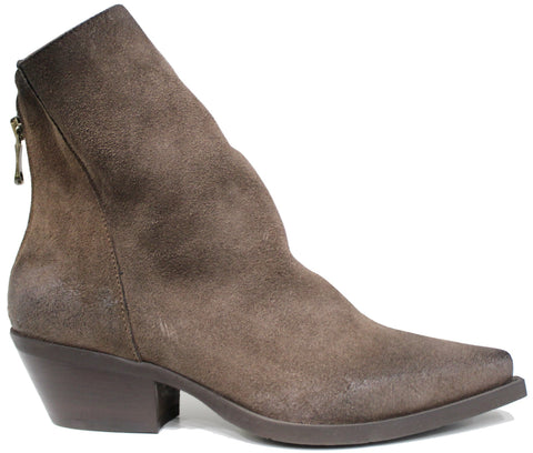 scarpe donna di tendenza texani camperos beige grigio tortora a punta altezza caviglia in vera pelle marchio matisse DX2215 stivaletti eleganti con tacco comodo e cerniera posteriore calzature artigianali online 100% made in italy comode con negozio a civitanova marche collezione moda spedizioni in tutta Italia pagamento alla consegna