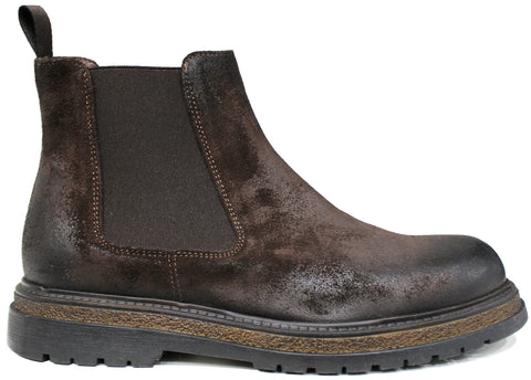 scarpe uomo di tendenza beatles marroni testa di moro in camoscio vera pelle marchio guido ferri 1182 stivaletti chelsea boots con elastico stile casual eleganti sportivi con punta rotonda suola carrarmato flessibile calzature artigianali online 100% made in italy comode con negozio a civitanova marche collezione moda spedizioni in tutta Italia pagamento alla consegna