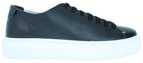 Sneaker uomo eleganti scarpe minimal articolo 5260 in pelle bottalata nera con suola alta rialzata molto leggera in vera pelle e 100% made in italy scarpe con negozio a civitanova marche collezione moda primavera estate 2021 platform di 4 cm 40 mm soletta morbida estraibile per plantare calzature artigianali scarpe comode eleganti sportive