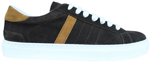 scarpe Sneaker uomo elegante sportiva articolo DC45 basic in pelle camoscio marrone testa di moro con baffo e tallone marroncino cuoiocon suola bassa molto leggera in vera pelle e 100% made in italy scarpe con negozio a civitanova marche collezione moda autunno inverno 2022 2021 platform di 3 cm 30 mm soletta morbida estraibile per plantare calzature artigianali